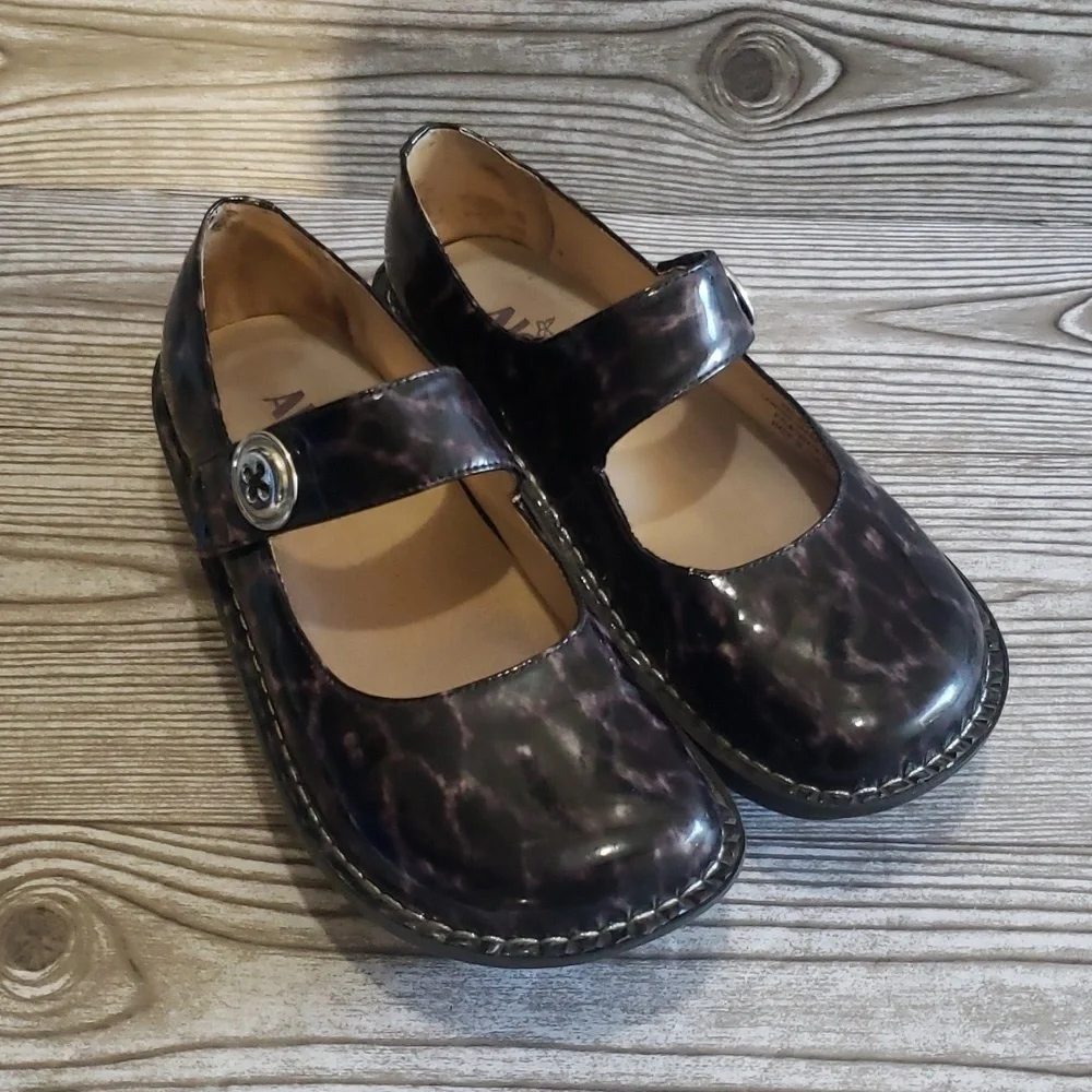 Alegria 38(8/8.5) black/gray animal print Mary Jane platforms clogs